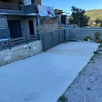 ισογειο επιπλωμενο διαμερισμα