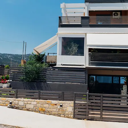 Appartamento ισογειο επιπλωμενο διαμερισμα *