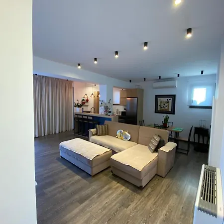 Ισογειο Επιπλωμενο Διαμερισμα