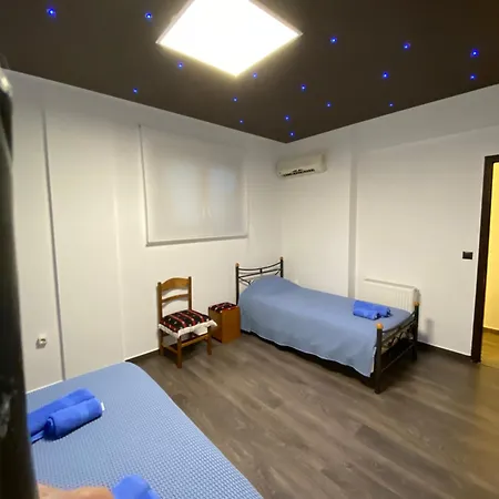 ισογειο επιπλωμενο διαμερισμα Apartament
