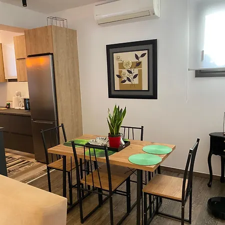 Ισογειο Επιπλωμενο Διαμερισμα *