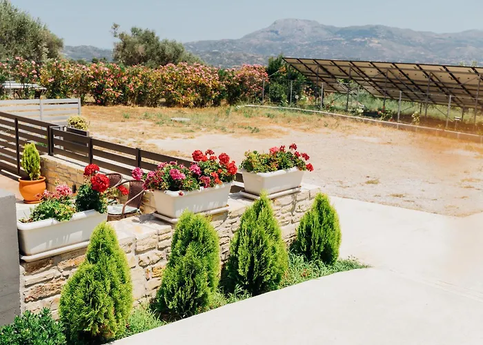 ισογειο επιπλωμενο διαμερισμα Appartement